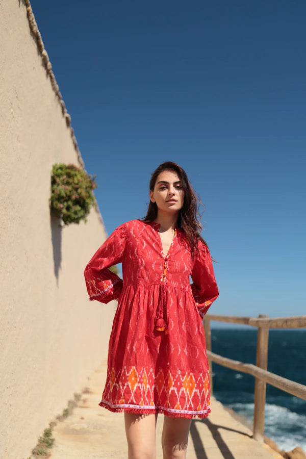 MINI-KLEID IN FANTASIE