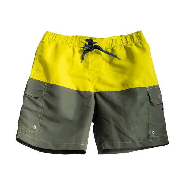 MILITÄRGRÜNE BERMUDASHORTS
