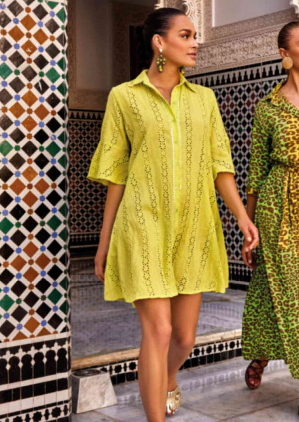 HEMDENKLEID AUS FEINER SPITZE