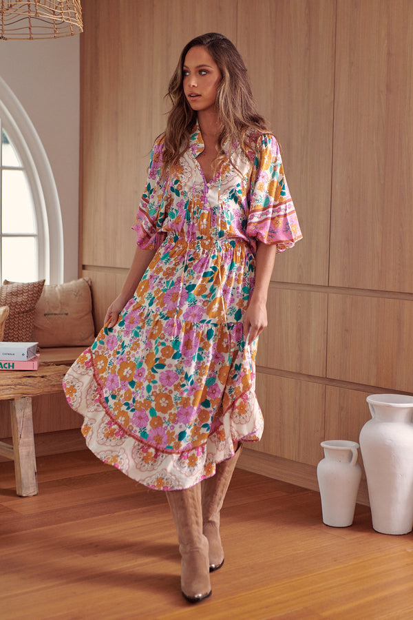 OWENS LANGES KLEID